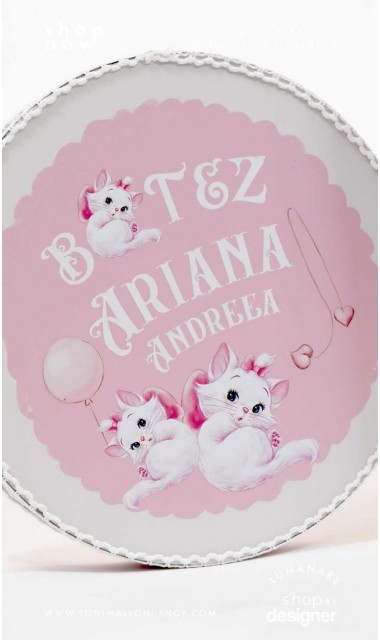Trusou de botez roz brodat inspirat din desenul animat Pisicile Aristocrate cu pisica Marie 8